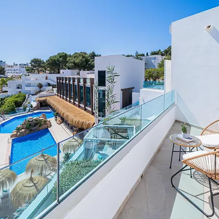 Marsenses Ferrera Blanca - Adults Only 4*