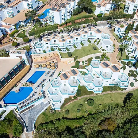 Marsenses Ferrera Blanca - Adults Only 4*